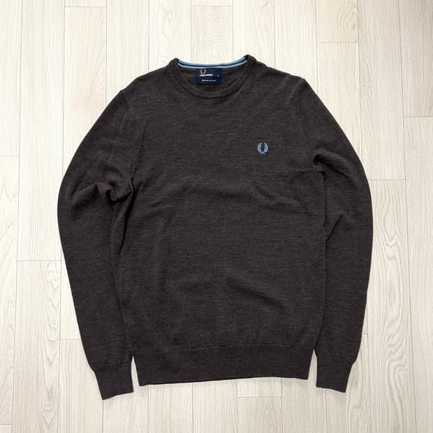 프레드페리 로고 니트