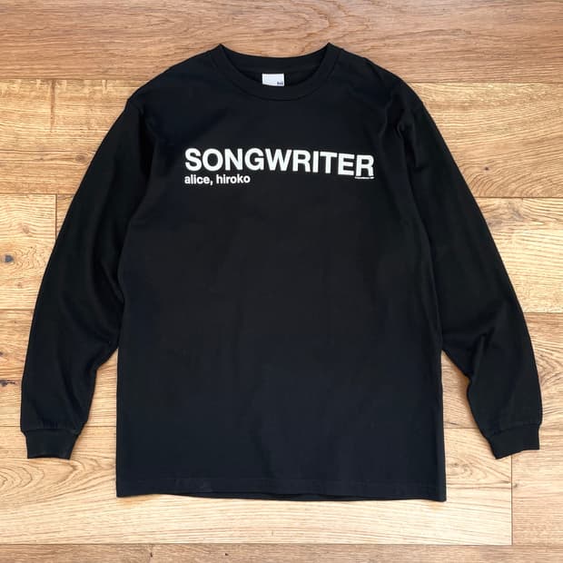 die weltbuhne 디벨트뷔너 송라이터 롱슬리브 티셔츠