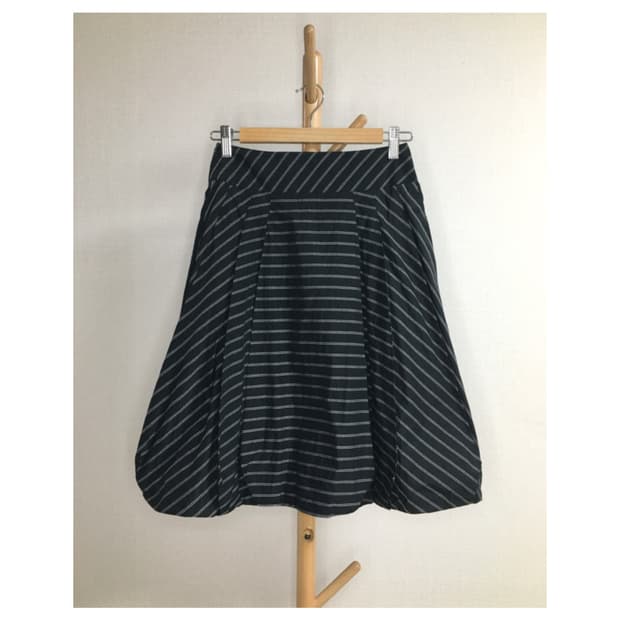 Hiroko bis 히로코 비스 블랙 스티치 벌룬 스커트