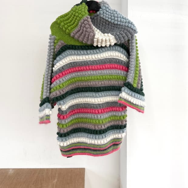 겐조 데필레 멀티컬러 볼드 텍스쳐 하이넥 니트