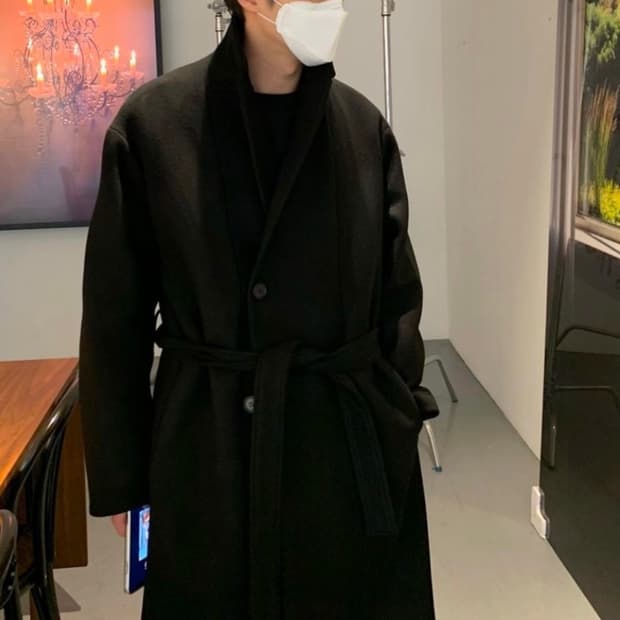 김현우 ownhour 울 벨티드 코트 M