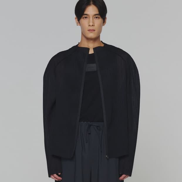 26SS 아모멘토 플리츠 집업 amomento pleats zip