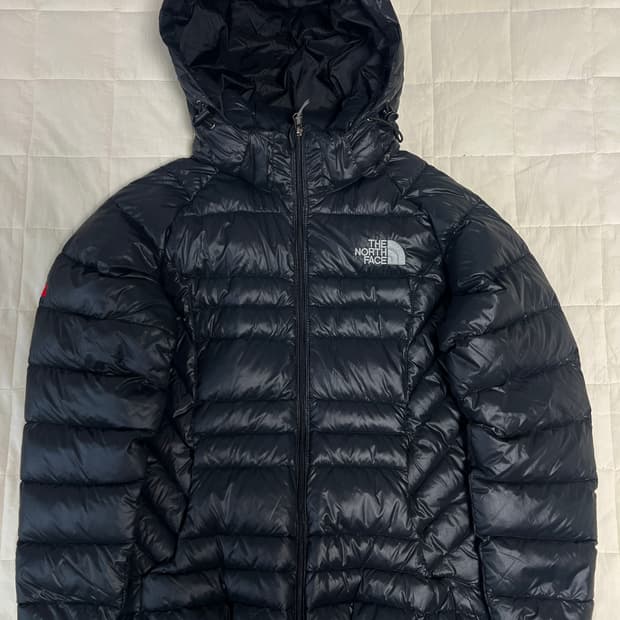 노스페이스 경량 패딩