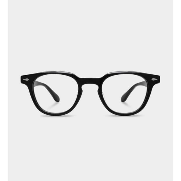 파나로이드 콘래드 46