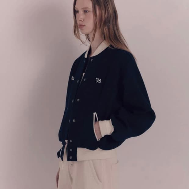 낫띵리튼 울 바시티 자켓 판매합니다.