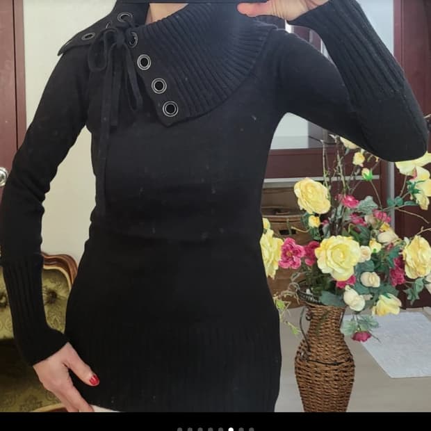 아르마니 익스체인지 AX  울 레이스업 니트 스웨터 