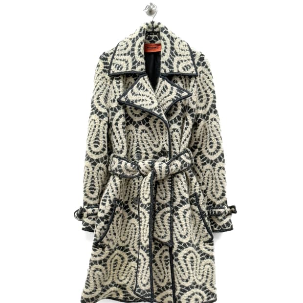 미쏘니 패턴 울 벨티드 코트