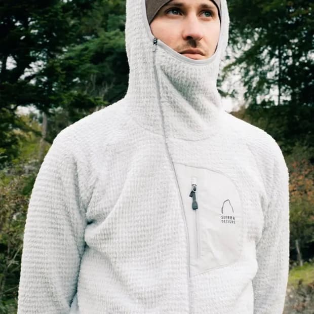 시에라디자인 모스(MOSS) 폴라텍 알파 다이렉트 190 후드집업