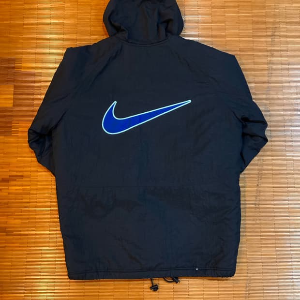 나이키 빅 스우시 파카