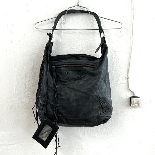 발렌시아가 클래식 데이백 모터백