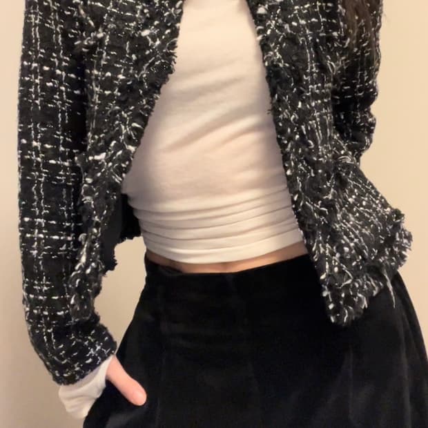 black+white tweed jacket