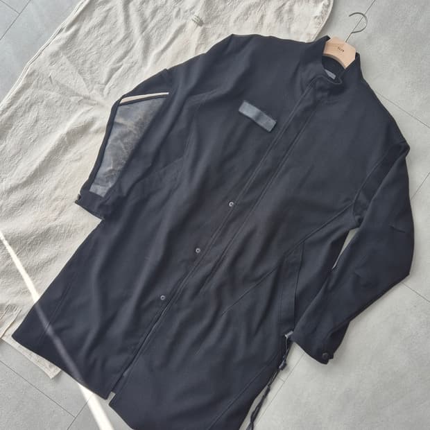 XLIM EP.8 01 COAT L SIZE