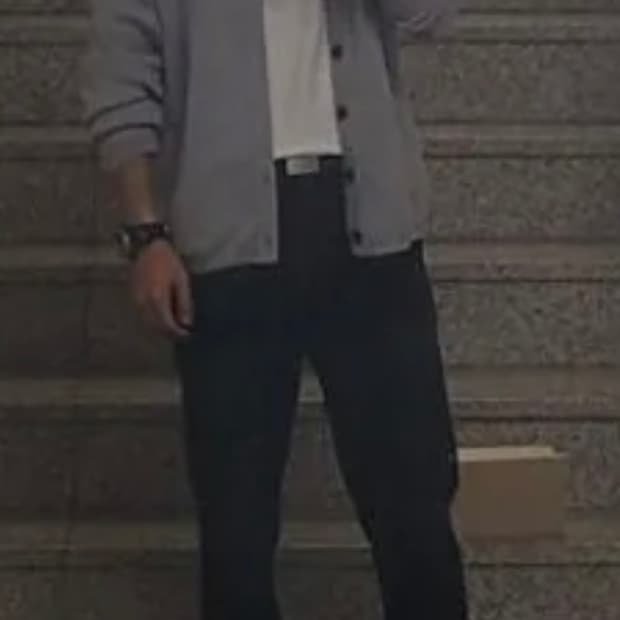 무탠다드 그레이 가디건