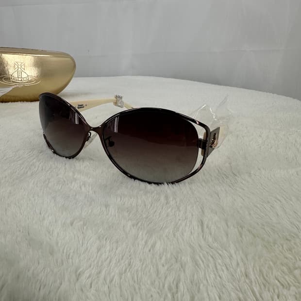 [새상품 무료배송] Made in Italy 비비안웨스트우드 선글라스