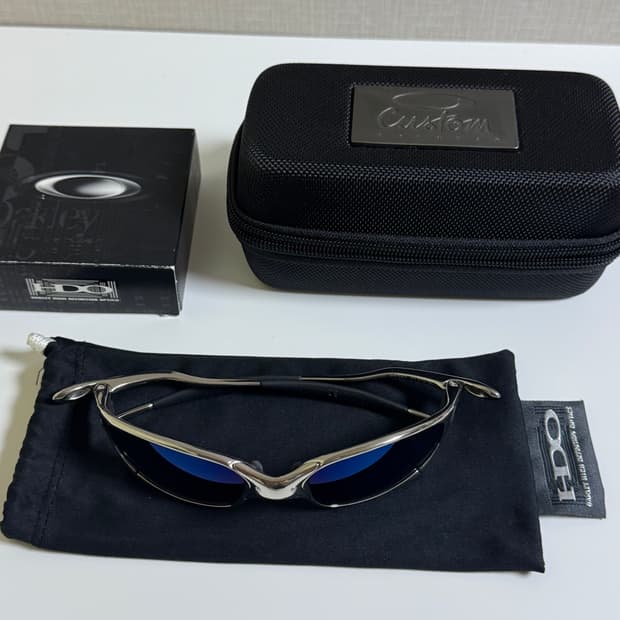 오클리 엑스메탈 줄리엣 새상품