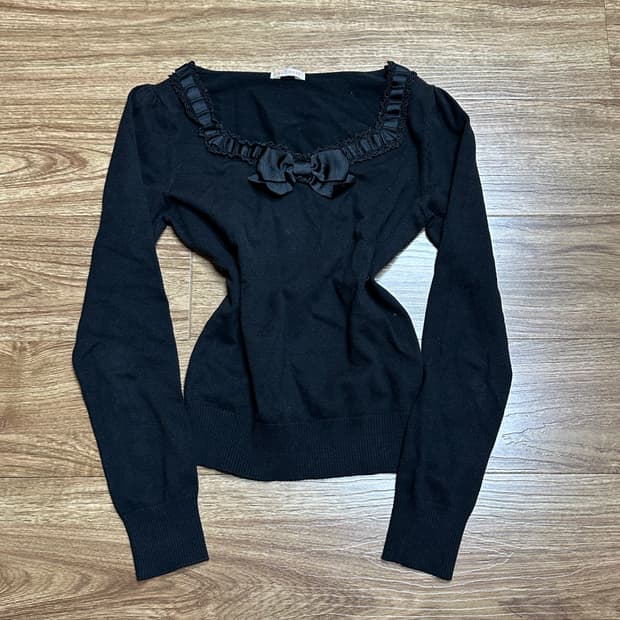 빈티지 블랙 레이스 리본 니트 티셔츠 히메갸루 로걀 라떼 달천깔 모리걸