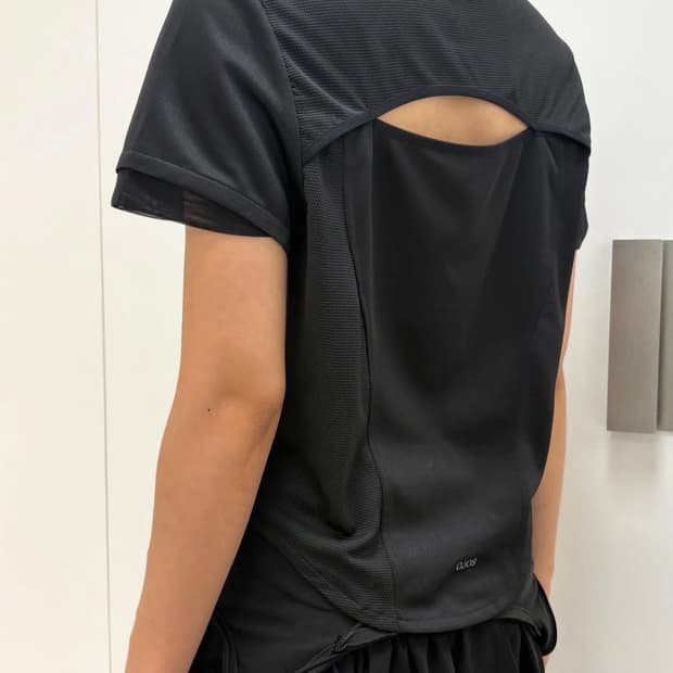 오호스 side neck collar T