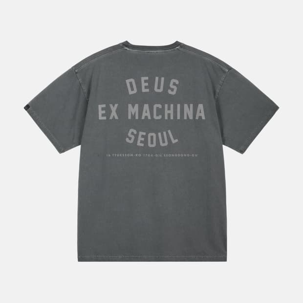데우스 deus Dyed Seoul College Address Tee