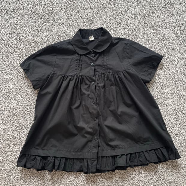 블랙 블라우스 /도쿄룩