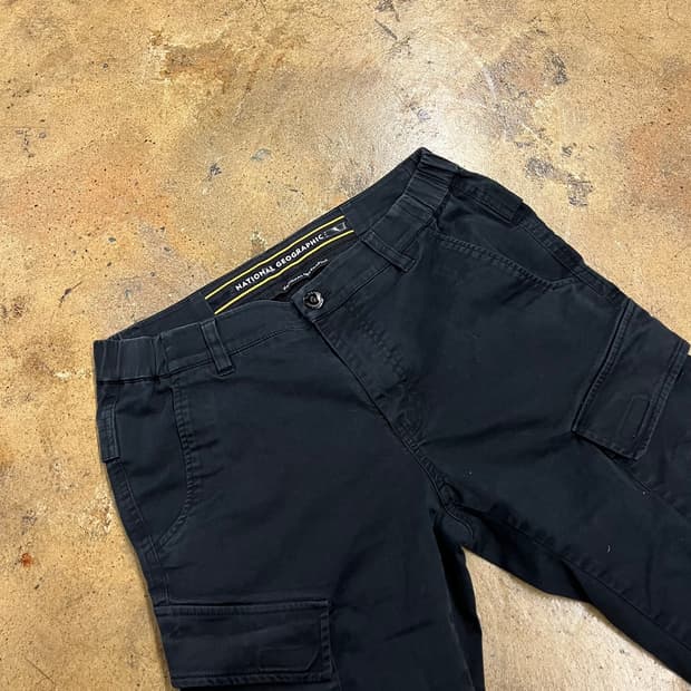 [정품] 내셔널지오그래픽 블랙 카고 바지 b10