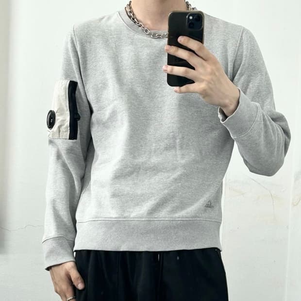 cp 컴퍼니 렌즈 와펜 맨투맨 M