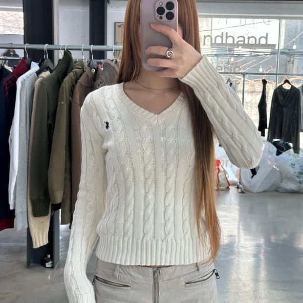  폴로랄프로렌 케이블 브이넥 니트 아이보리