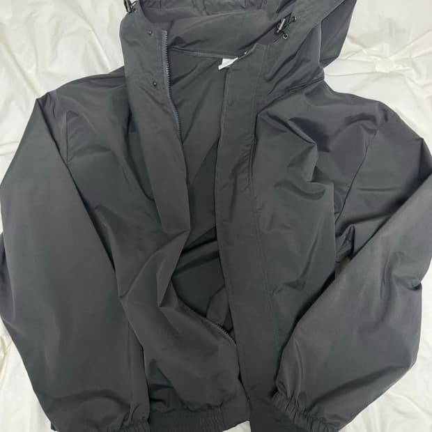 바람막이 그레이