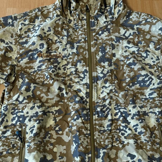 00s 컬럼비아 카모 윈드브레이커 자켓 판매해요