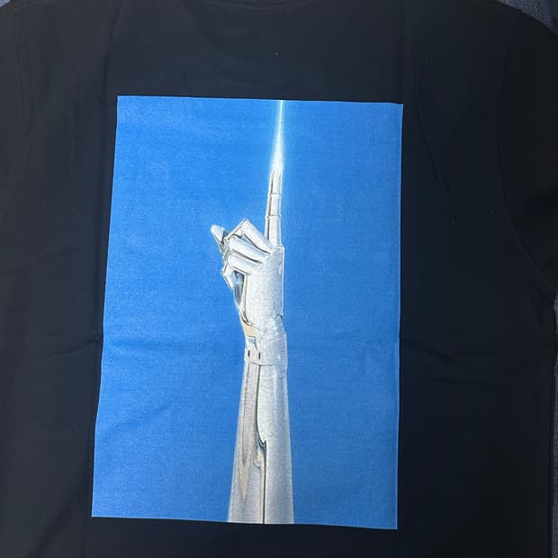 새상품 하입비스트 소라야마 반팔 M 사이즈