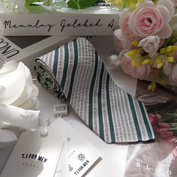 티아이포맨 실크 그린 스트라이프 넥타이 7cm 새제품 K2388
