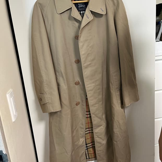 버버리 트렌치코트