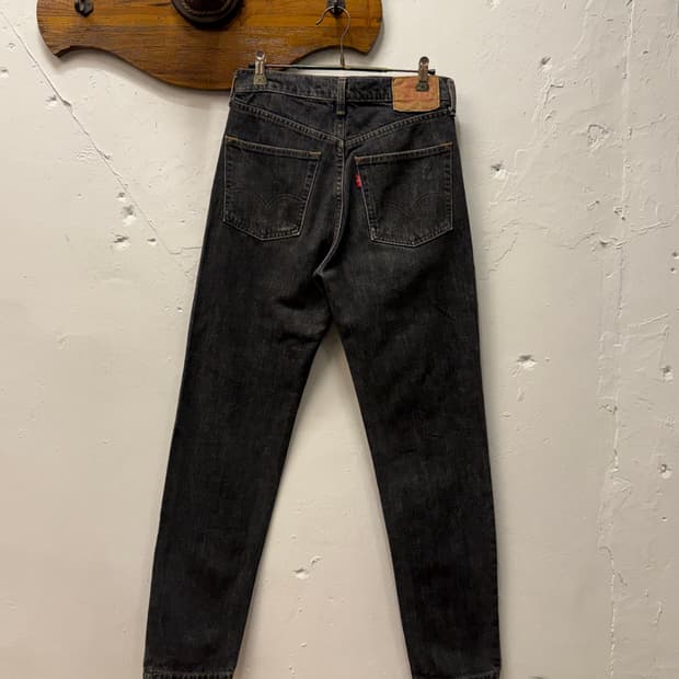 90s Japan Levi's 603 Slim Tapered Black 