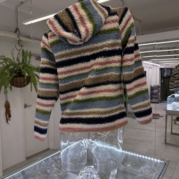 rainbow fleece hood zipup