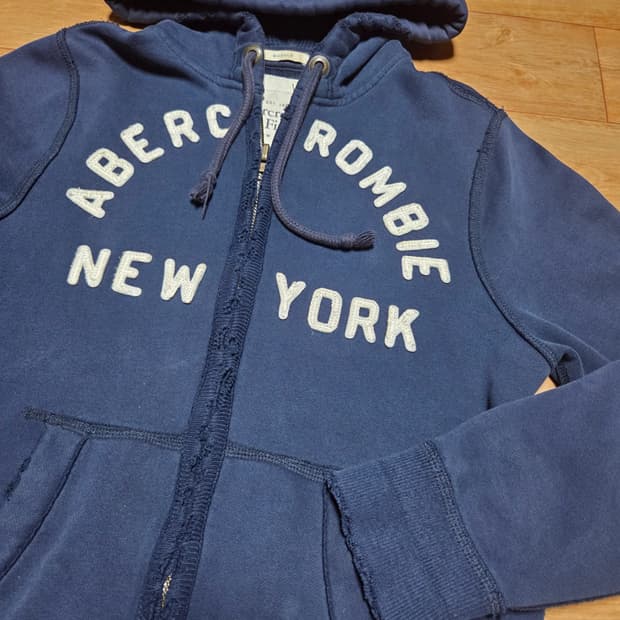 아베크롬비 네이비 원형로고 후드집업S