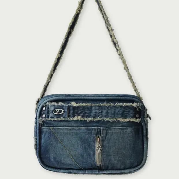 유즈(yuse) 러프 커팅 데님 숄더백