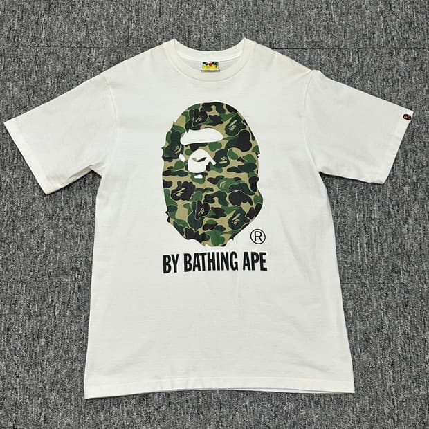 베이프 바이 베이싱 에이프 카모 티셔츠 화이트