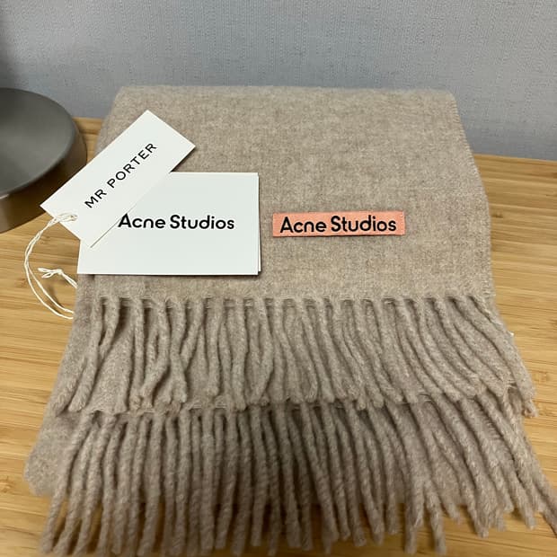 (S급) 아크네 머플러 네로우