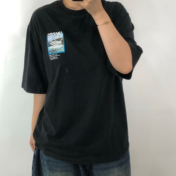 [XL] 엄브로 프린팅 티셔츠
