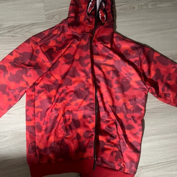 베이프 후드집업