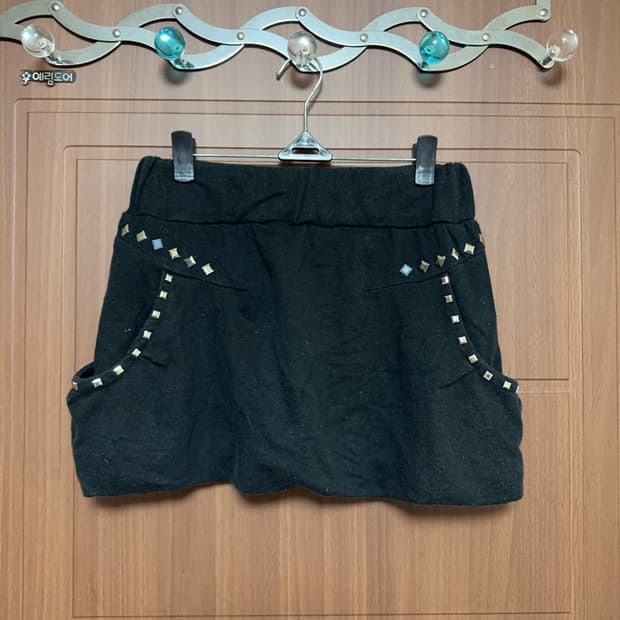 공겜여주 일본 빈티지 y2k 락 펑크 벌룬 큐빅 스커트