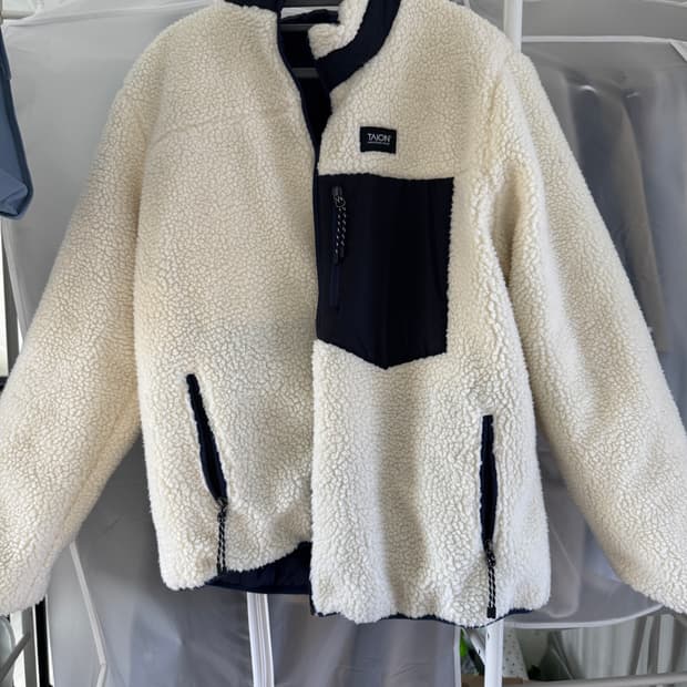 타이온 리버서블 다운 보아 자켓