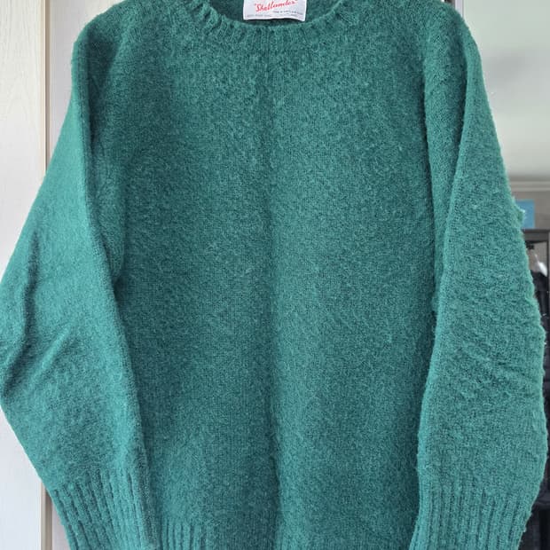 셔틀랜더 쉐기독 니트