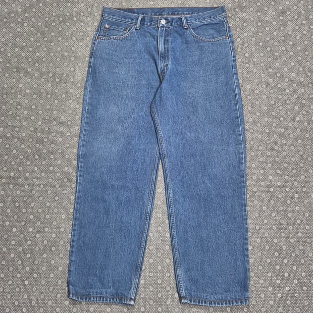 [36] 리바이스 550  -611