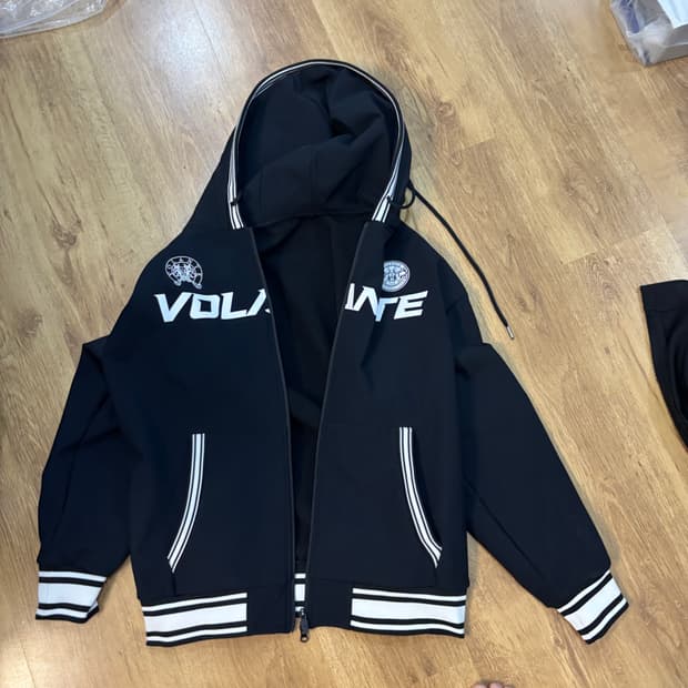 볼란테 / 트레이닝 후드 집업 / 3 105 xl