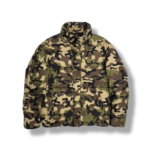 cotton on 카모 패딩