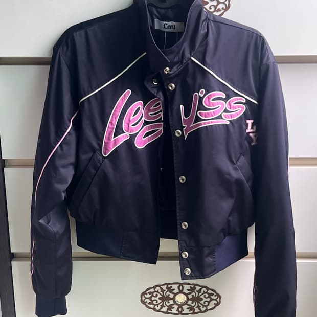 Leey 리 , LY Bomber Jacket ( 거의 새상품 )