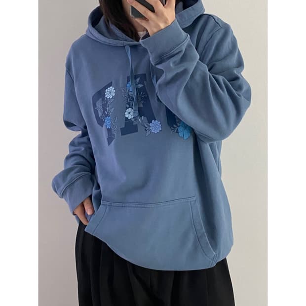 갭 후드티
