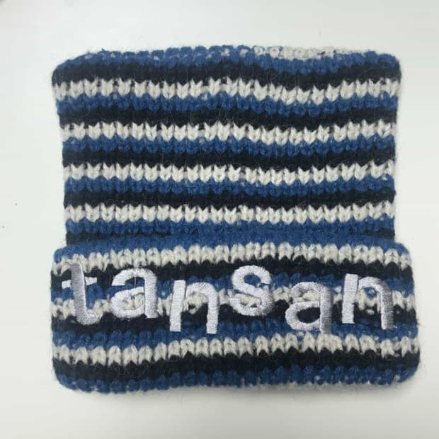 탄산마그네슘 로고 캣 비니