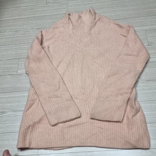 셀럽 핑크색 목폴라 니트(90)