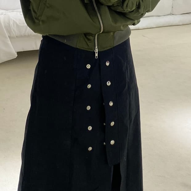 Lowclassic 랩스커트